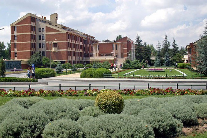 Anadolu Üniversitesi 10